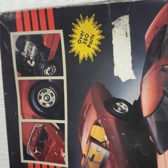 Corvette Vintage Collector Series 3 Separate Model Cars Kits (57, 75 & 8… - Picture 4 of 15